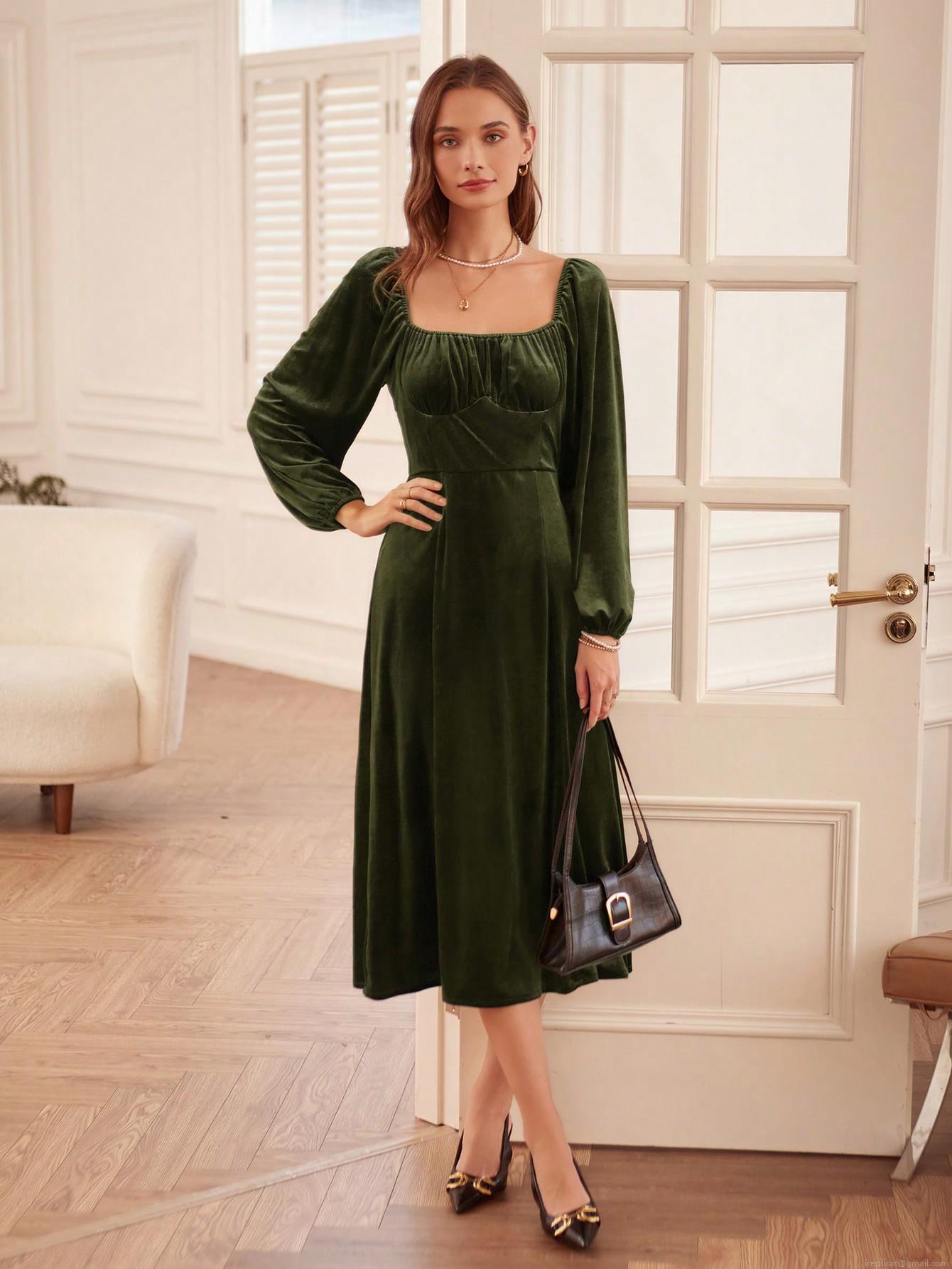 French Vintage Velvet Midi Dress Square Neck Puff Sleeve Slim Fit A-Line Solid Dark Green Elegant Party Dress For Women French Vintage Velvet Midi Dress Square Neck Puff Sleeve Slim Fit A-Line Solid Dark Green Elegant Party Dress For Women