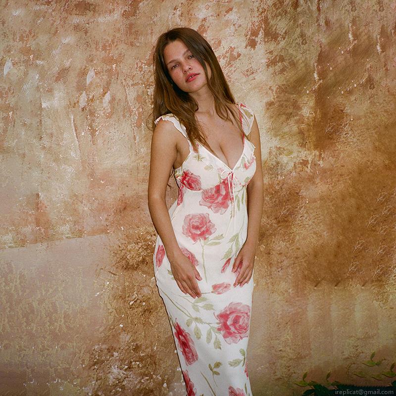 Women's French Vintage Red Rose Floral Print Spaghetti Strap Midi Dress Sexy V Neck Ruffle Trim High Waist Bodycon Summer Vacation Slip Dress Women's French Vintage Red Rose Floral Print Spaghetti Strap Midi Dress Sexy V Neck Ruffle Trim High Waist Bodycon Summer Vacation Slip Dress
