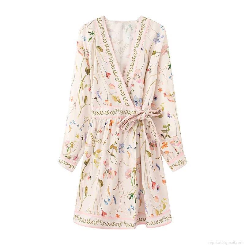 French Style V-Neck Wrap Dress Elegant Floral Print Long Sleeve Polyester Blend Midi Dress With Waist Tie For Women Casual Vacation Spring Outfits French Style V-Neck Wrap Dress Elegant Floral Print Long Sleeve Polyester Blend Midi Dress With Waist Tie For Women Casual Vacation Spring Outfits