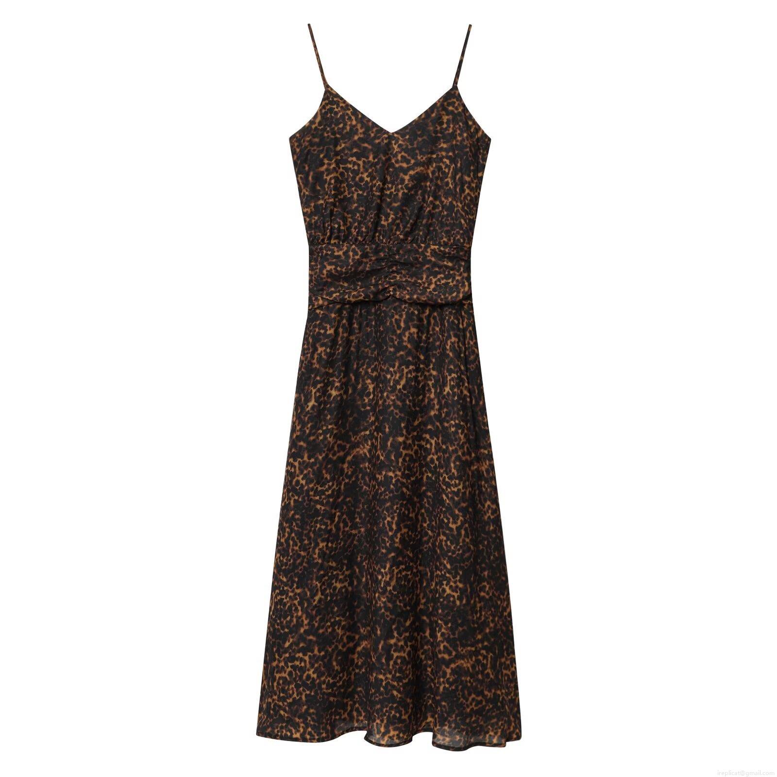 Women Leopard Print Spaghetti Strap Cami Dress Sexy V-Neck Backless Pleated Midi Dress Slim Fit Polyester Streetwear Party Clubwear Long Dress Women Leopard Print Spaghetti Strap Cami Dress Sexy V-Neck Backless Pleated Midi Dress Slim Fit Polyester Streetwear Party Clubwear Long Dress