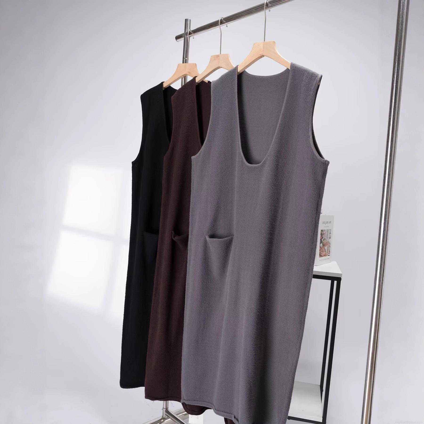 Women Minimalist Sleeveless Knit Midi Dress Deep U-Neck Knitted Polyester Spandex Blend Dress With Pockets Casual Daily Loose Fit A-Line Autumn Clothing Women Minimalist Sleeveless Knit Midi Dress Deep U-Neck Knitted Polyester Spandex Blend Dress With Pockets Casual Daily Loose Fit A-Line Autumn Clothing