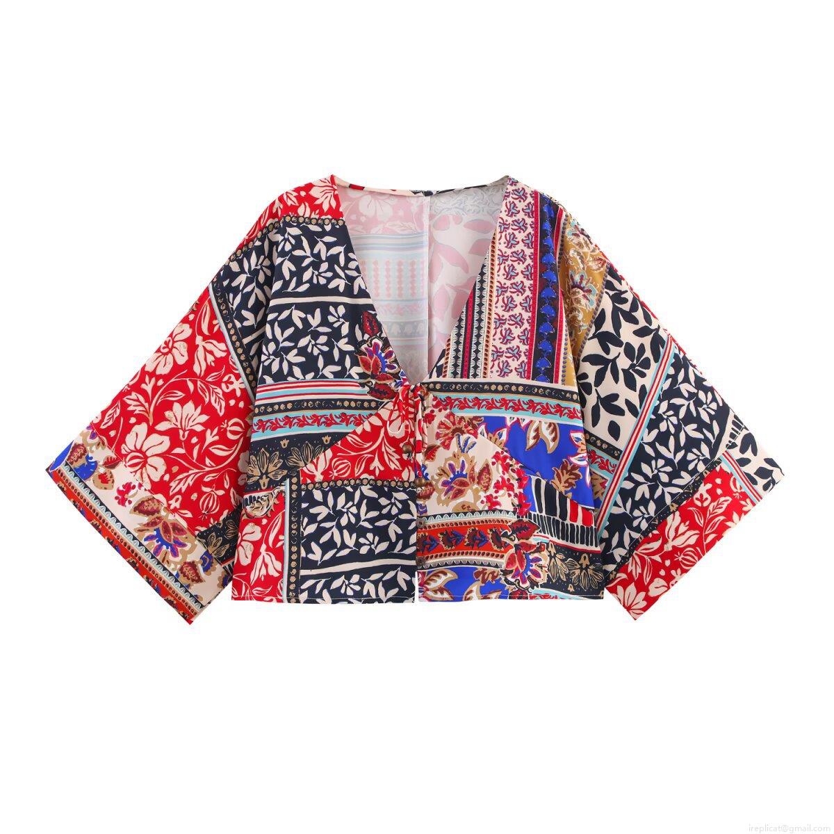 Women\'s Two Piece Outfits Bohemian Patchwork Print V-Neck Short Sleeve Shirt And High Waist Wide Leg Pants Set Casual Summer Streetwear Vacation Suit