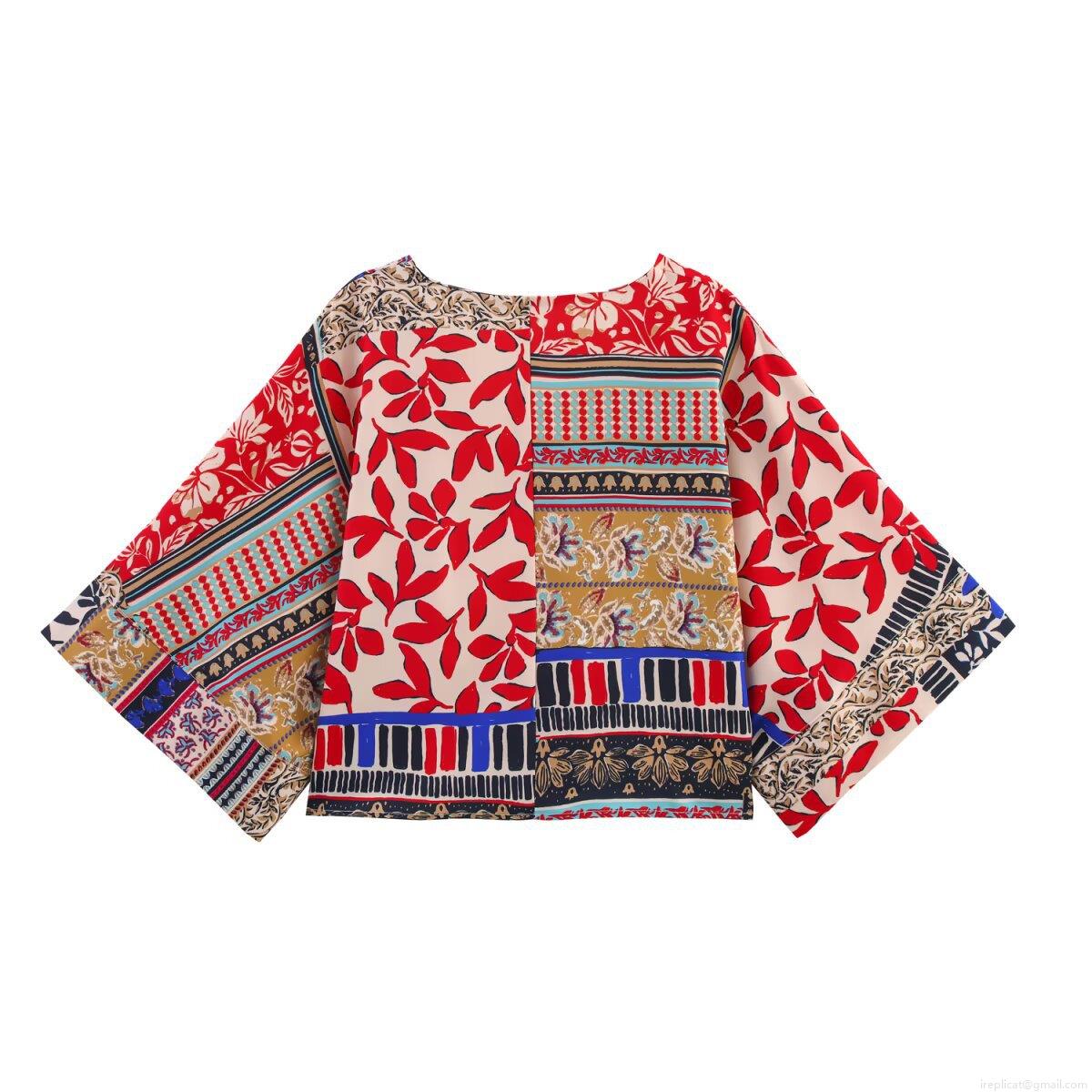 Women\'s Two Piece Outfits Bohemian Patchwork Print V-Neck Short Sleeve Shirt And High Waist Wide Leg Pants Set Casual Summer Streetwear Vacation Suit