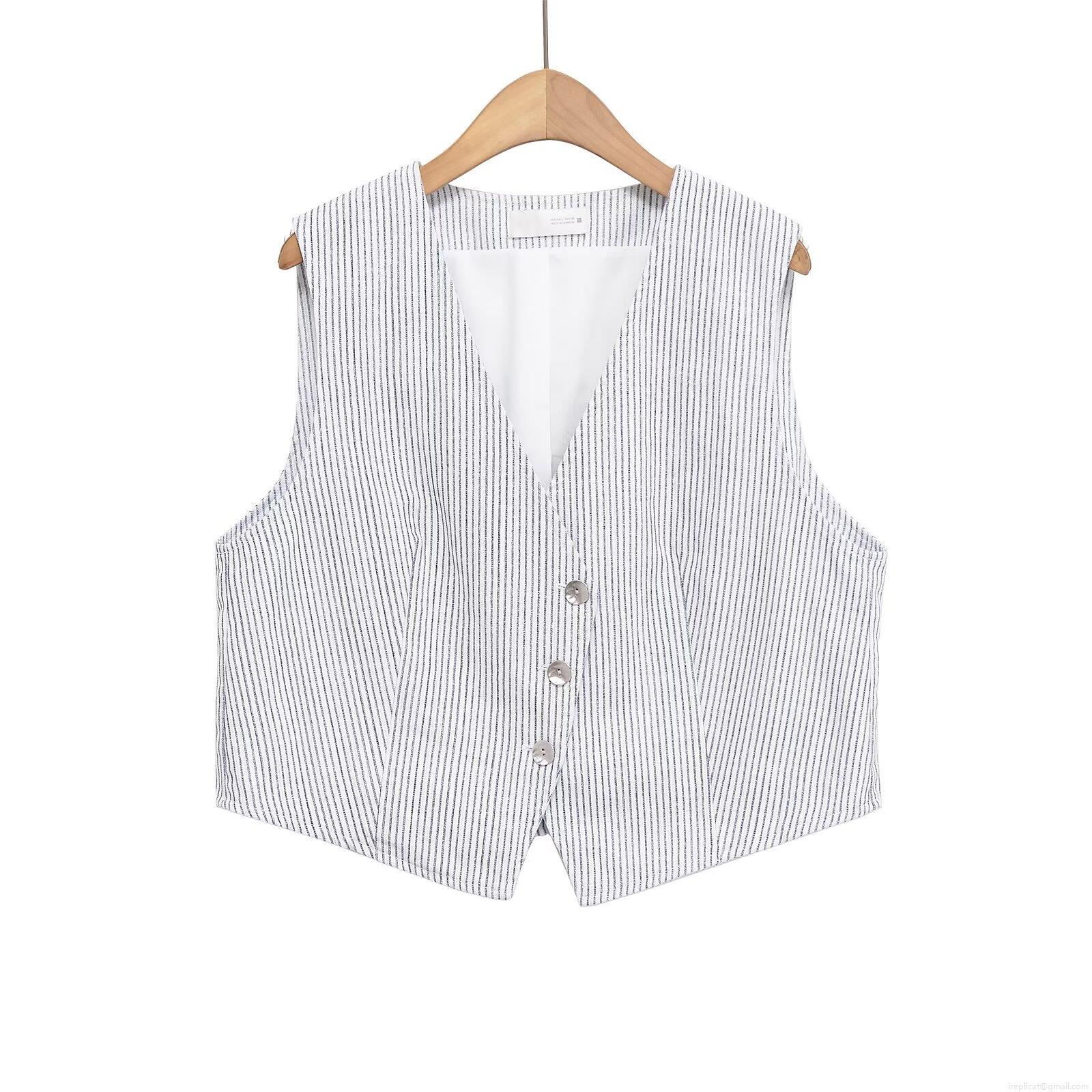 Women\'s Striped Vest And Skort Two Piece Set V Neck Button Down Sleeveless Waistcoat And High Waist Shorts Streetwear Summer Outfit For Women
