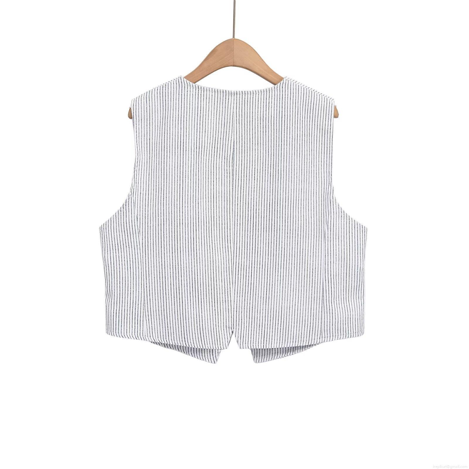 Women\'s Striped Vest And Skort Two Piece Set V Neck Button Down Sleeveless Waistcoat And High Waist Shorts Streetwear Summer Outfit For Women