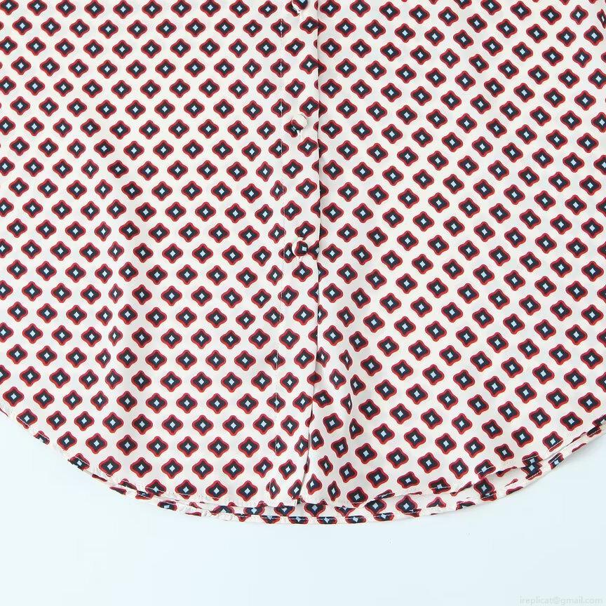Women\'s Vintage Geometric Print Satin Texture Two Piece Set Casual Long Sleeve Button Up Shirt and Wide Leg Pants Fashion Loungewear Co-ords