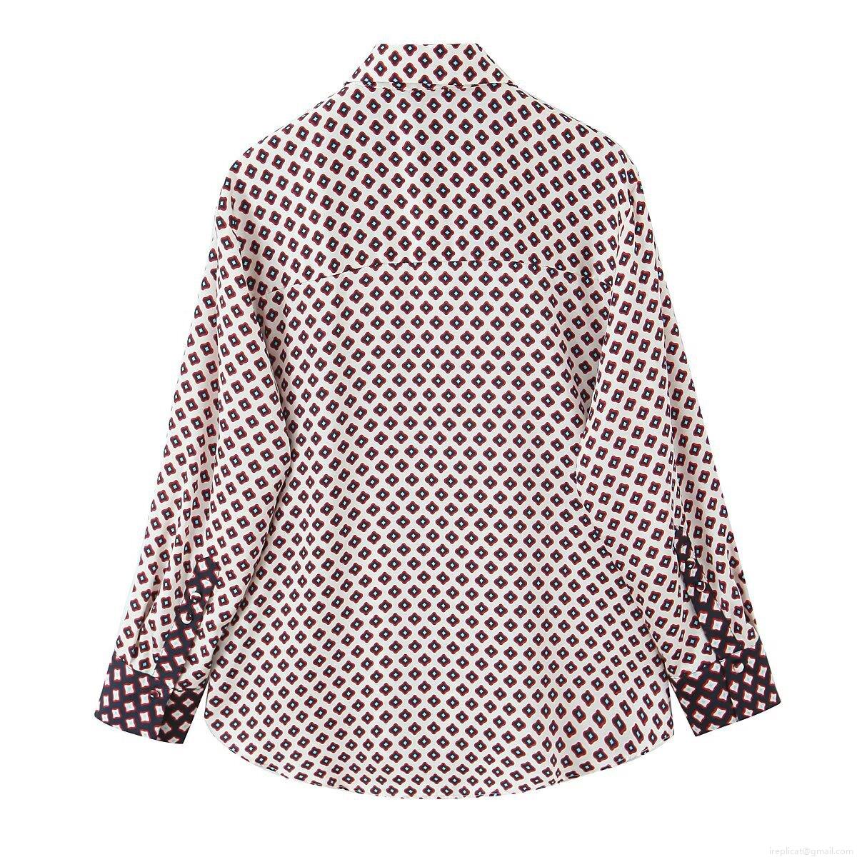 Women\'s Vintage Geometric Print Satin Texture Two Piece Set Casual Long Sleeve Button Up Shirt and Wide Leg Pants Fashion Loungewear Co-ords