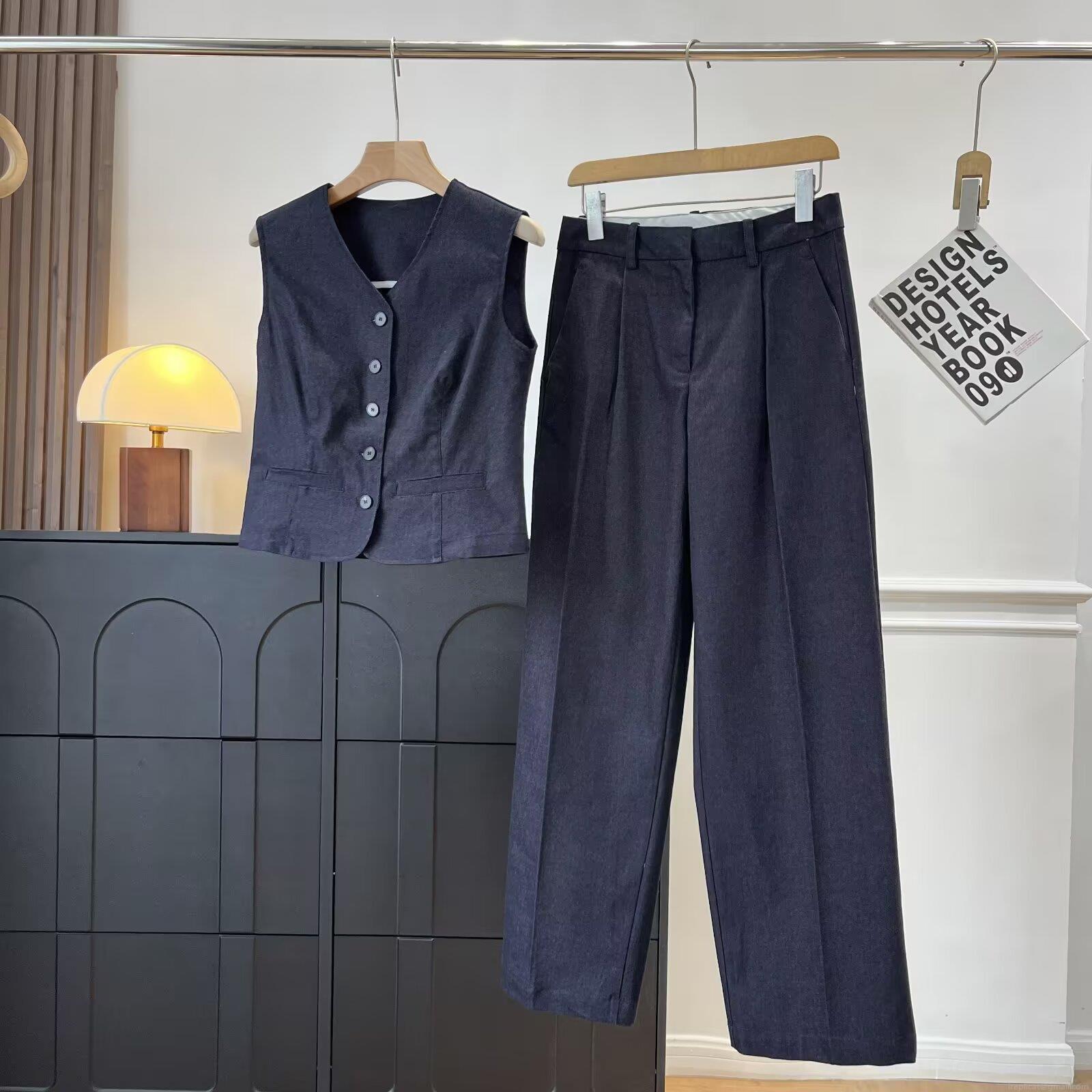 Women Fashion V-Neck Sleeveless Polyester Vest And High Waist Wide Leg Pants Two Piece Set Solid Color Office Commuter Waistcoat Trousers Suit Women Fashion V-Neck Sleeveless Polyester Vest And High Waist Wide Leg Pants Two Piece Set Solid Color Office Commuter Waistcoat Trousers Suit