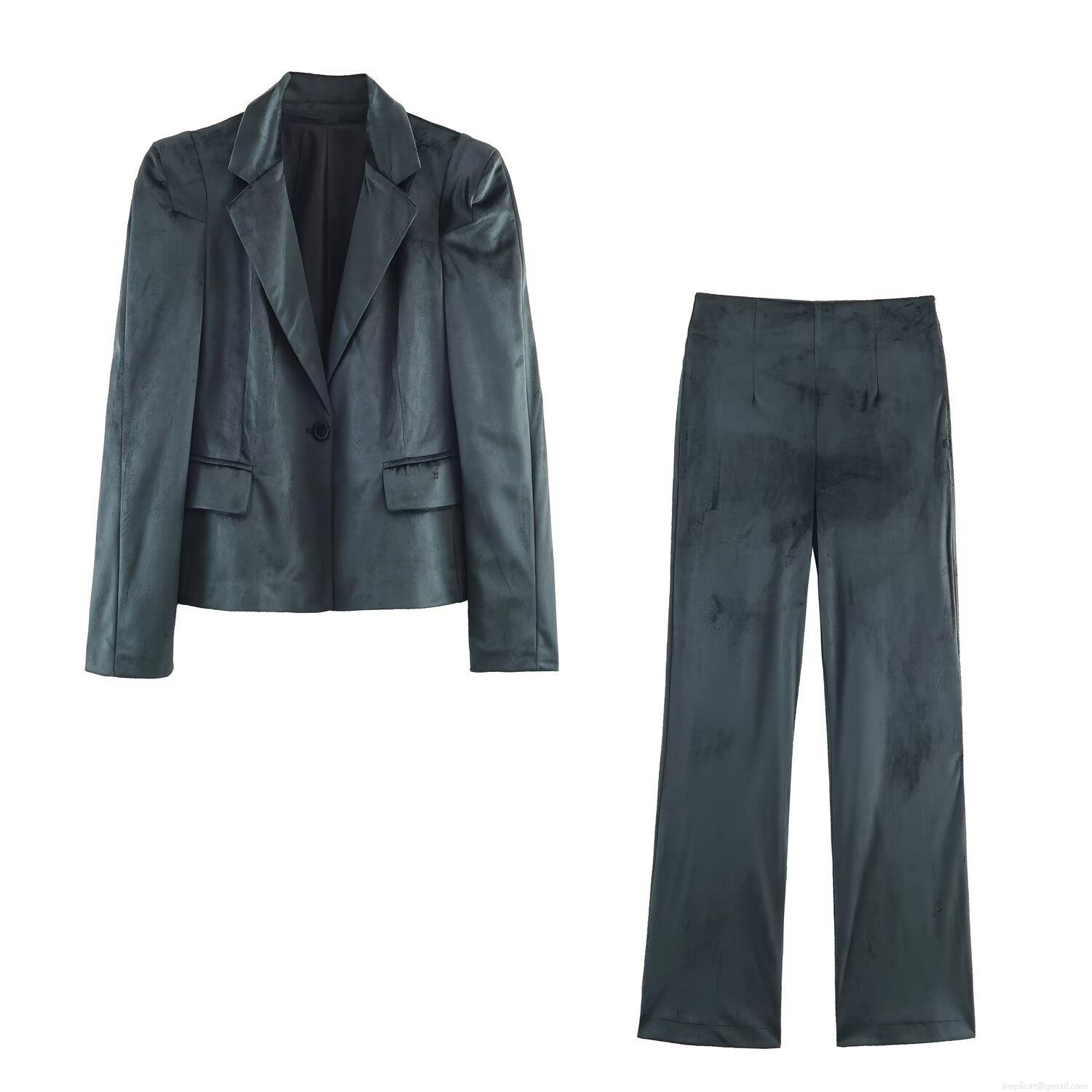 Women's Velvet Suit Set Elegant Slim Fit Notched Lapel Blazer and Flare Long Pants Two Piece Office Commute Co-ords Set For Ladies Women's Velvet Suit Set Elegant Slim Fit Notched Lapel Blazer and Flare Long Pants Two Piece Office Commute Co-ords Set For Ladies