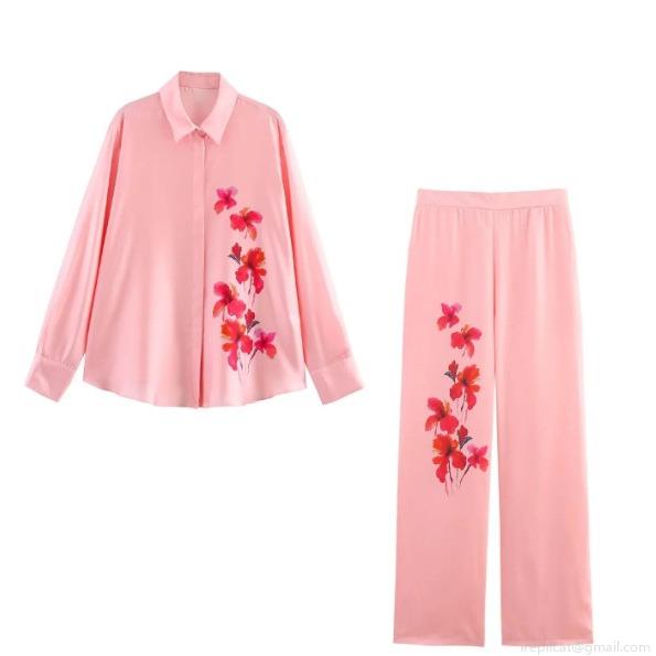 Women's Pink Satin Floral Print Two-Piece Set Elegant Long Sleeve Lapel Shirt and Wide Leg Pants Casual Socialite Outfit Satin Polyester Women's Pink Satin Floral Print Two-Piece Set Elegant Long Sleeve Lapel Shirt and Wide Leg Pants Casual Socialite Outfit Satin Polyester