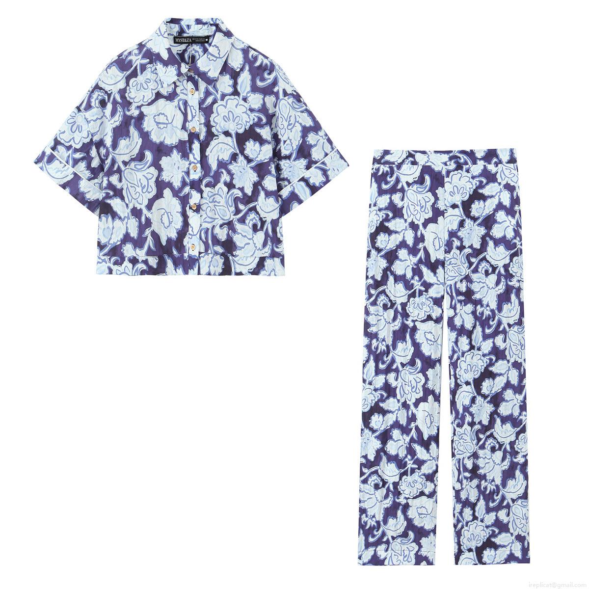 Women's Casual Two Piece Suit Vintage Floral Print Short Sleeve Button Down Shirt and High Waist Paisley Wide Leg Trousers Loungewear Set Summer Streetwear Outfit Women's Casual Two Piece Suit Vintage Floral Print Short Sleeve Button Down Shirt and High Waist Paisley Wide Leg Trousers Loungewear Set Summer Streetwear Outfit