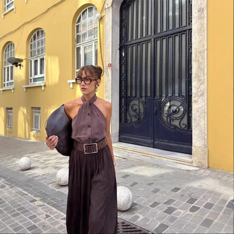 Women's Two Piece Outfits Halter Neck Button Top and High Waist Pleated Wide Leg Pants Set Deep Brown Street Casual Outfits Summer Clothing Women's Two Piece Outfits Halter Neck Button Top and High Waist Pleated Wide Leg Pants Set Deep Brown Street Casual Outfits Summer Clothing