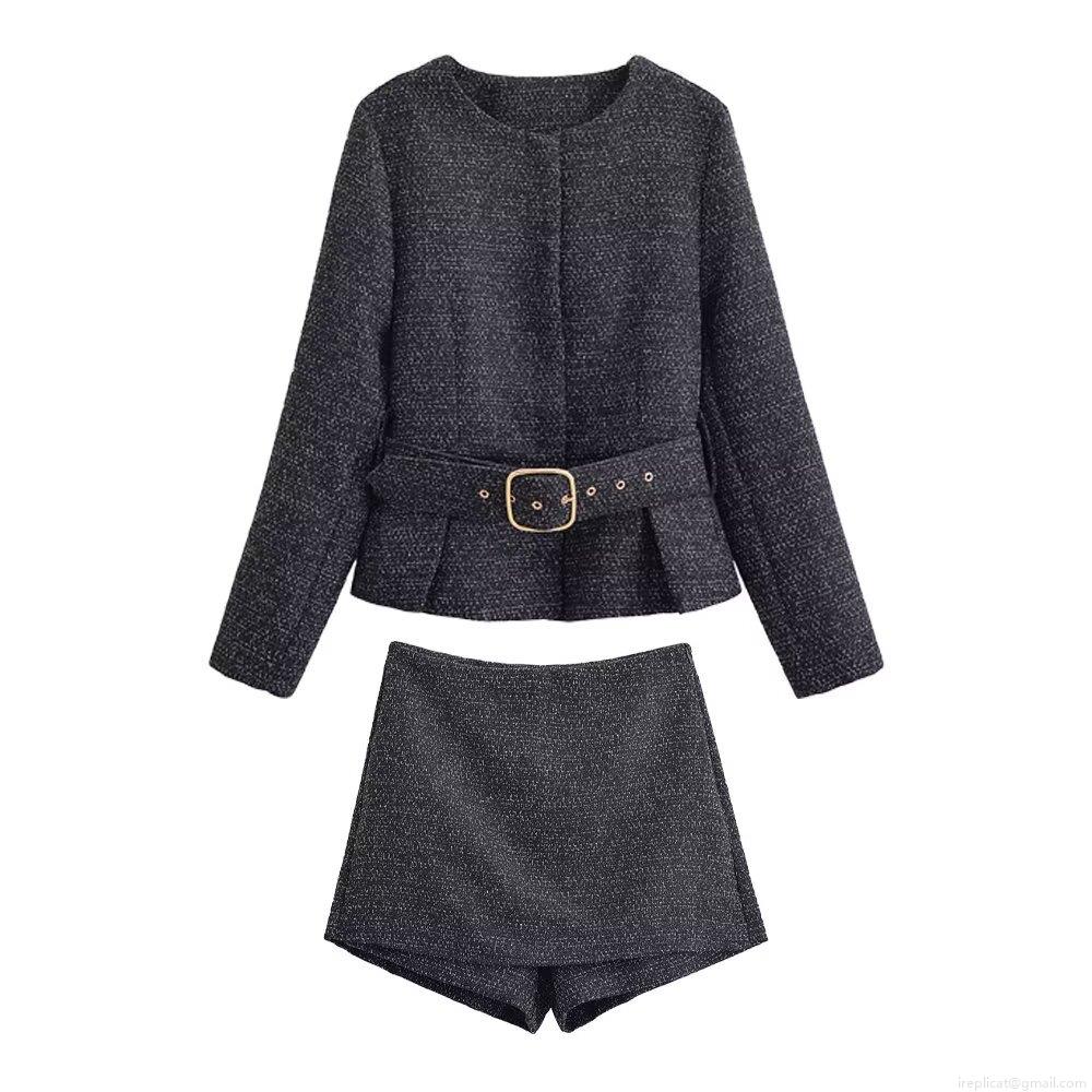 Women's Elegant Tweed Two-Piece Set Round Neck Jacket With Belt And High Waist Skort Shorts Gold Metal Buttons Chic Streetwear Autumn Winter Outfit Women's Elegant Tweed Two-Piece Set Round Neck Jacket With Belt And High Waist Skort Shorts Gold Metal Buttons Chic Streetwear Autumn Winter Outfit
