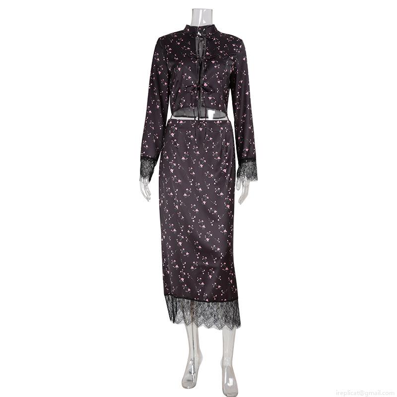 Women\'s Two-Piece Floral Print Set Long Sleeve Tie Front Top and Lace Patchwork Midi Skirt Slim Fit Autumn Outfit for Women