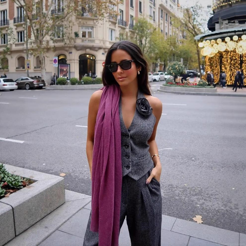 Women's Elegant 3 Piece Suit Set Floral Halter Vest Notch Lapel Blazer And Wide Leg Pants Business Office Career Casual Outfit Polyester Women's Elegant 3 Piece Suit Set Floral Halter Vest Notch Lapel Blazer And Wide Leg Pants Business Office Career Casual Outfit Polyester